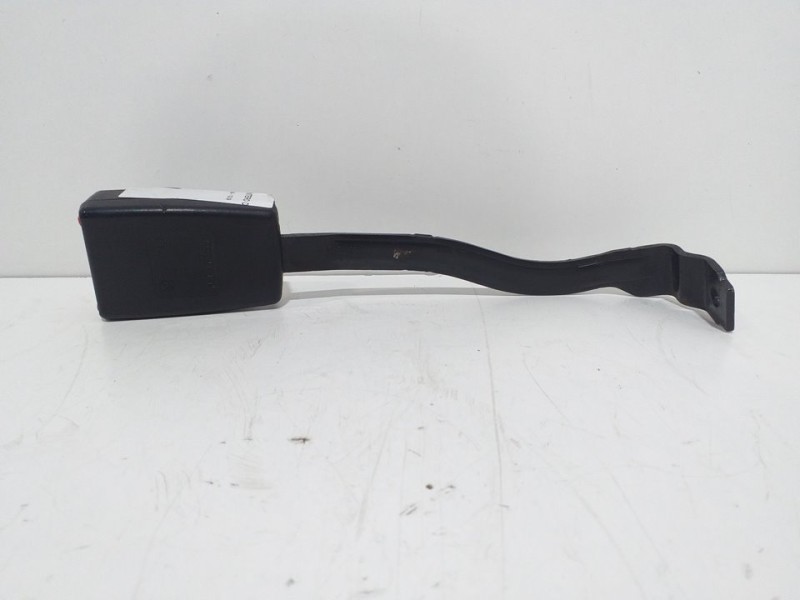 Recambio de enganche cinturon delantero derecho para seat altea (5p1) reference referencia OEM IAM   