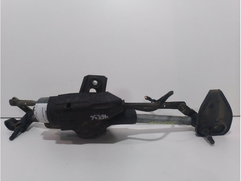 Recambio de motor limpia delantero para opel zafira b edition ´´111 jahre´´ referencia OEM IAM 0390241553  