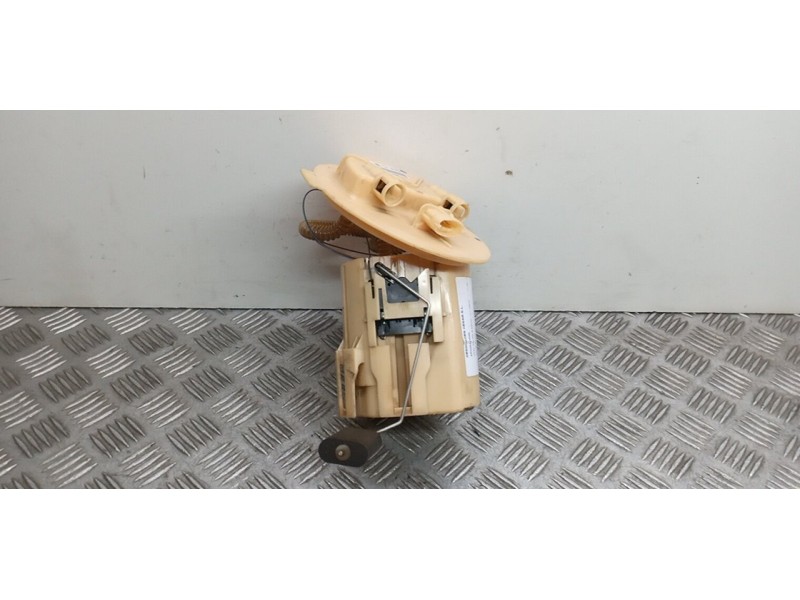 Recambio de aforador para opel zafira b edition ´´111 jahre´´ referencia OEM IAM 13234255  