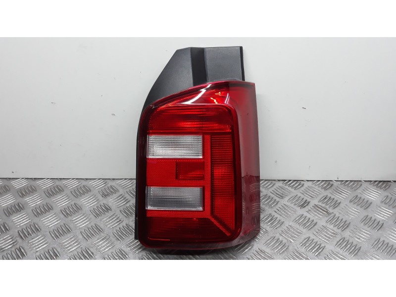 Recambio de piloto trasero derecho para volkswagen t6 transporter furgón referencia OEM IAM 7E0945096AD  