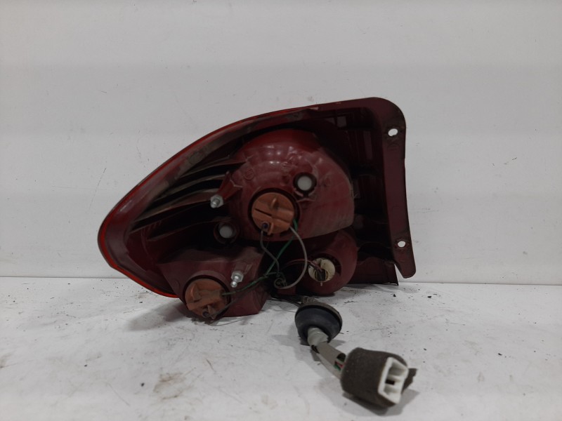 Recambio de piloto trasero derecho para hyundai getz (tb) 1.5 crdi gls referencia OEM IAM 924021C010  