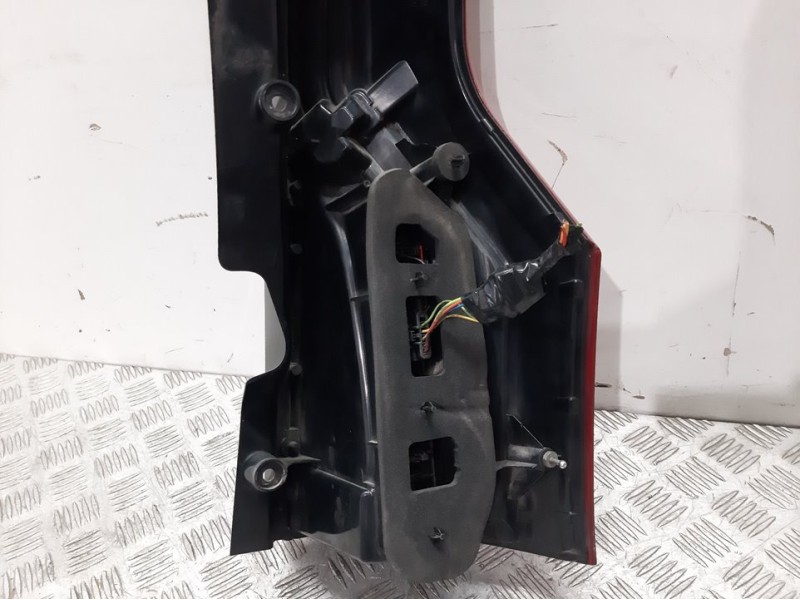 Recambio de piloto trasero izquierdo para citroën c4 picasso exclusive referencia OEM IAM 00946601  
