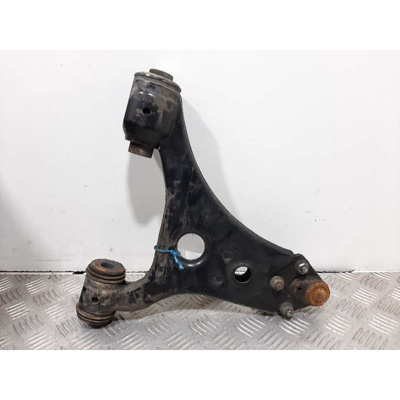 Recambio de brazo suspension inferior delantero izquierdo para mercedes-benz clase b (w245) 180 cdi (245.207) referencia OEM IAM