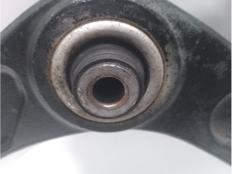 Recambio de brazo suspension inferior delantero izquierdo para citroën c4 berlina collection referencia OEM IAM 1643188580  