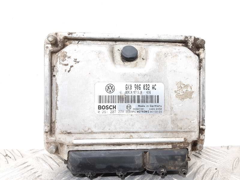 Recambio de centralita motor uce para seat ibiza (6k1) select referencia OEM IAM 6K0906032AC 0261207228 