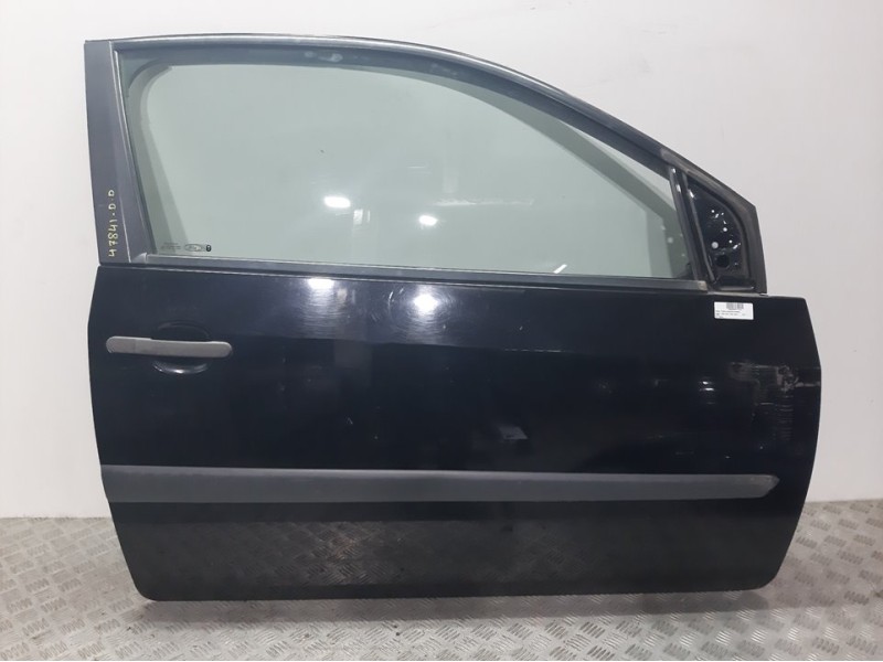 Recambio de puerta delantera derecha para ford fiesta (cbk) futura x referencia OEM IAM  NEGRO 