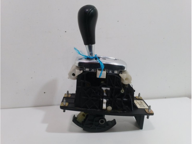 Recambio de palanca cambio para audi a4 berlina (8e) 3.0 referencia OEM IAM 8E1713041G AUTOMATICO 