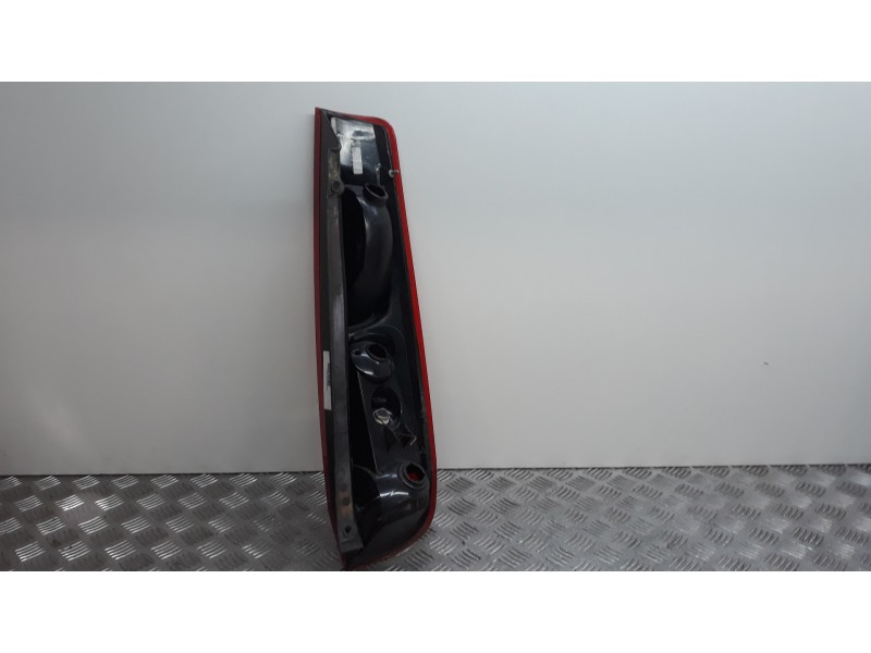 Recambio de piloto trasero izquierdo para ford fiesta (cbk) ambiente referencia OEM IAM 1432274   Recambio de piloto trasero izquierdo para ford fiesta (cbk) ambiente referencia OEM IAM 1432274