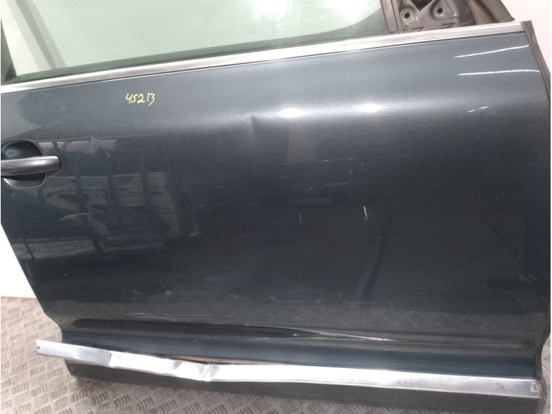 Recambio de puerta delantera derecha para volkswagen touareg (7la) tdi r5 referencia OEM IAM 7L0831056L GRIS 