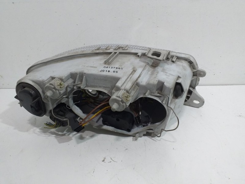 Recambio de faro izquierdo para alfa romeo 147 (190) 1.9 jtd distinctive referencia OEM IAM 465565640 6671110L  Recambio de faro izquierdo para alfa romeo 147 (190) 1.9 jtd distinctive referencia OEM IAM 465565640 6671110L