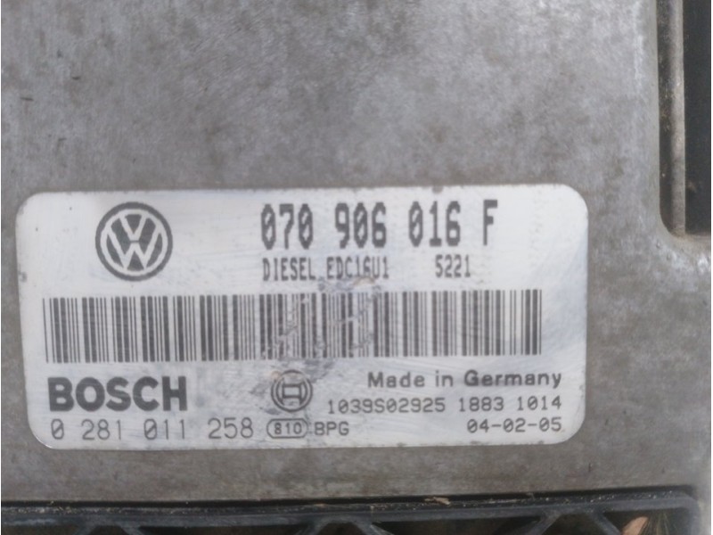 Recambio de centralita motor uce para volkswagen touareg (7la) tdi r5 referencia OEM IAM 070997016F BOSCH 0281011258