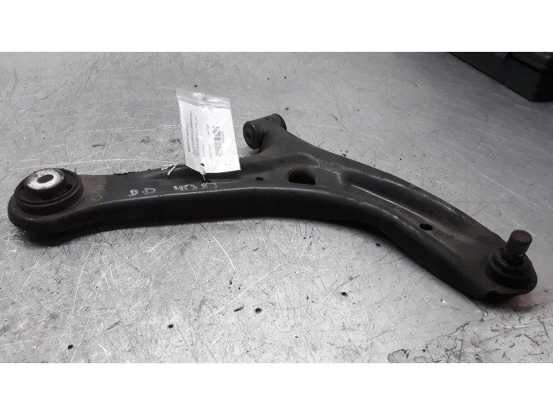 Recambio de brazo suspension inferior delantero derecho para ford fiesta (cb1) trend referencia OEM IAM 1737309  