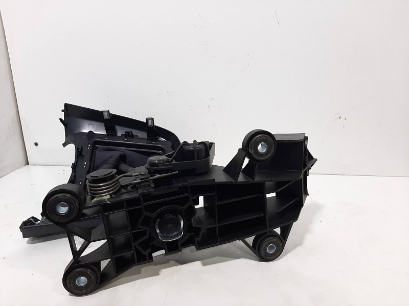 Recambio de palanca cambio para ford fiesta (cb1) trend referencia OEM IAM 1367506  