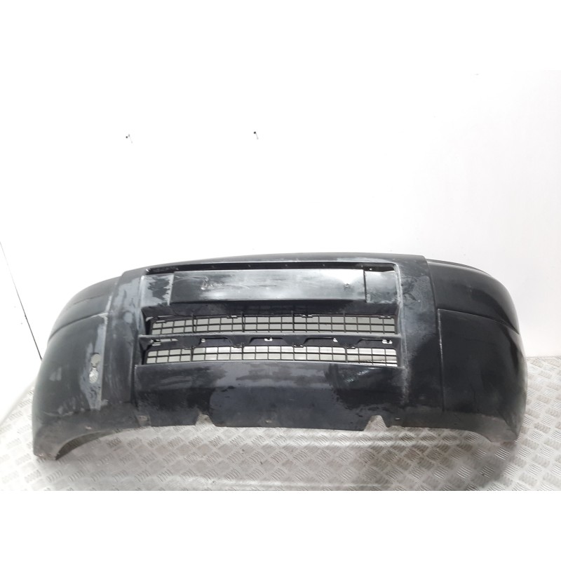 Recambio de paragolpes delantero para peugeot partner (s2) combiespace referencia OEM IAM 7414KK NEGRO 