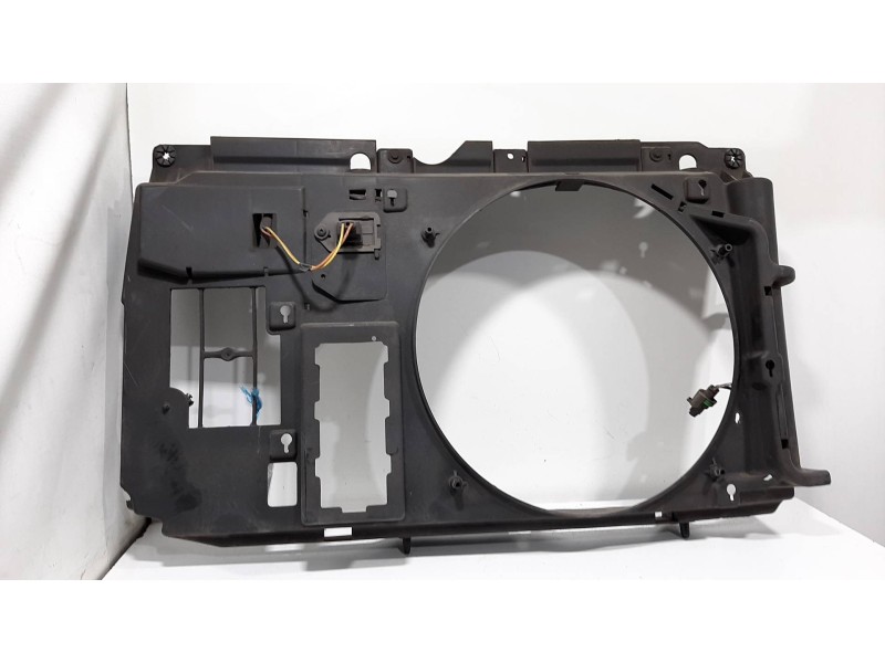 Recambio de panel frontal para peugeot partner (s2) combiespace referencia OEM IAM 7213Y9   Recambio de panel frontal para peugeot partner (s2) combiespace referencia OEM IAM 7213Y9