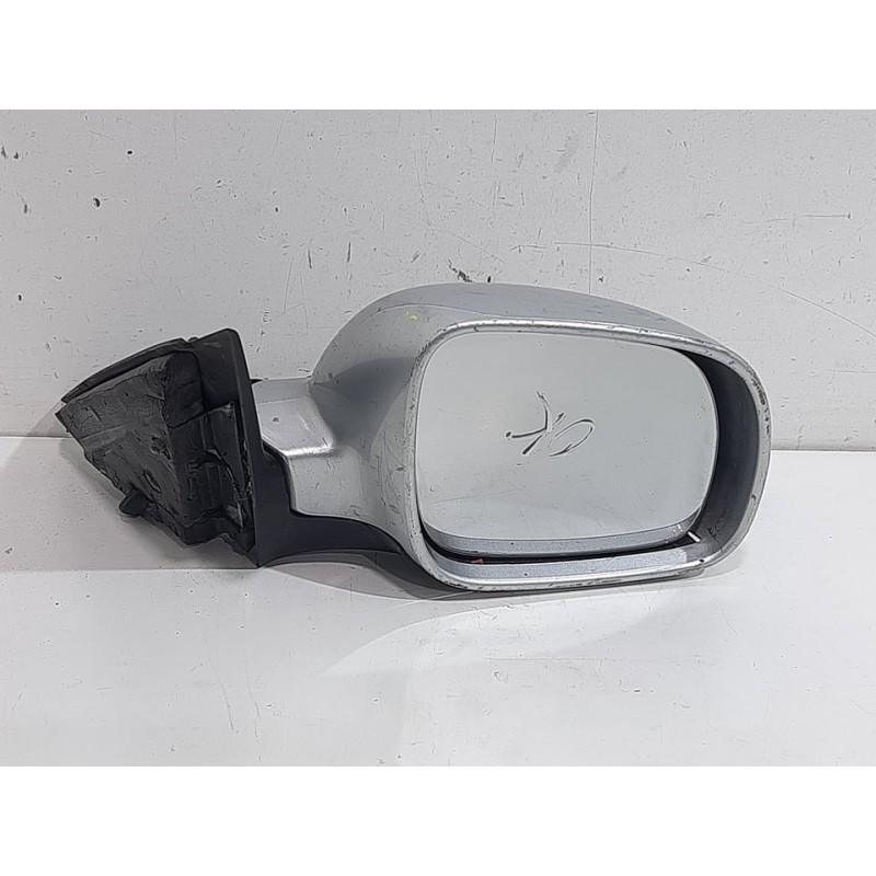 Recambio de retrovisor derecho para volkswagen passat berlina (3b3) comfortline referencia OEM IAM   