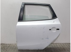 Recambio de puerta trasera izquierda para hyundai i30 comfort referencia OEM IAM 771112L010 BLANCO
