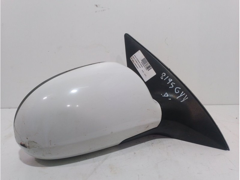 Recambio de retrovisor derecho para hyundai i30 comfort referencia OEM IAM 876202R4007F  
