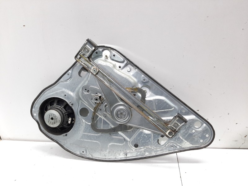 Recambio de elevalunas trasero izquierdo para ford focus c-max (cap) ambiente (d) referencia OEM IAM 1738644  