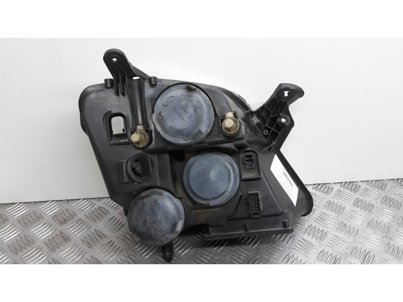 Recambio de faro izquierdo para opel meriva cosmo referencia OEM IAM 93175364  