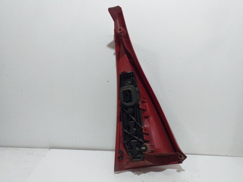 Recambio de piloto trasero derecho para citroën c3 1.4 sx plus referencia OEM IAM 6351Q3  