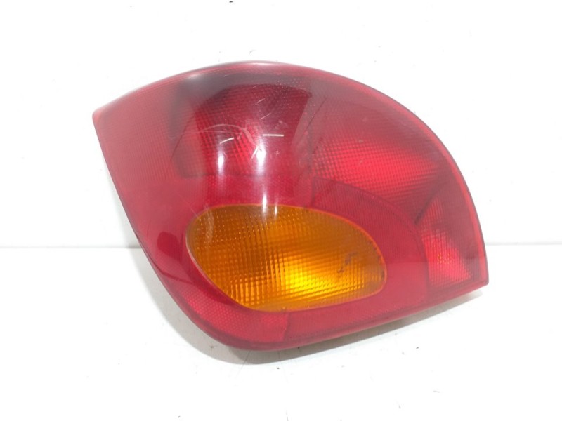 Recambio de piloto trasero izquierdo para ford fiesta (cbk) ambiente referencia OEM IAM 393857  