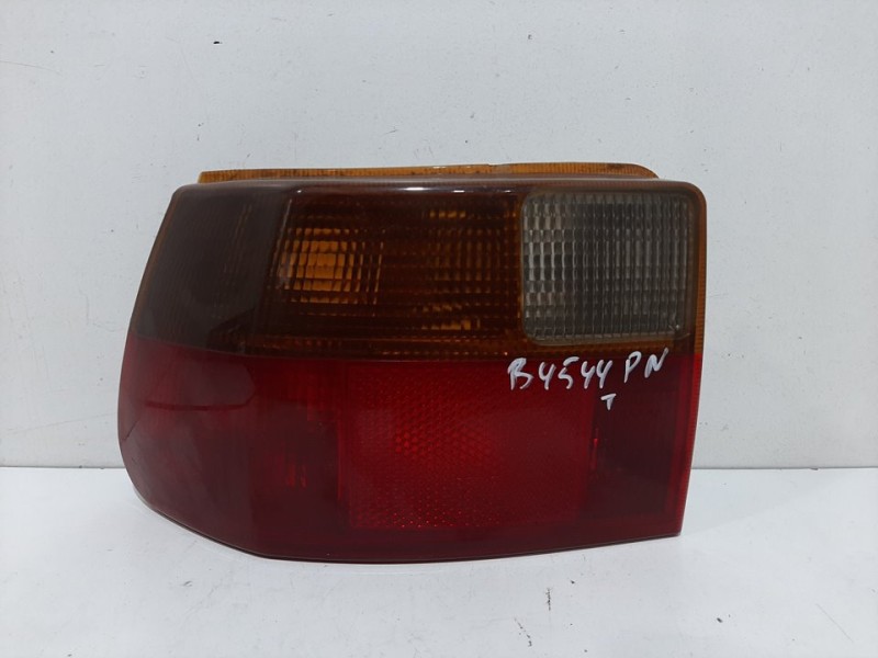 Recambio de piloto trasero izquierdo para opel astra f berlina básico referencia OEM IAM   