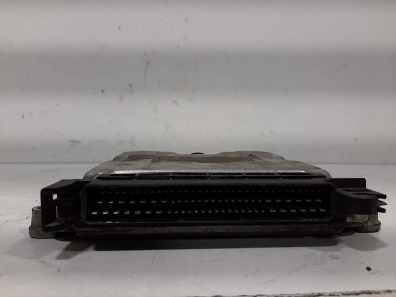 Recambio de centralita motor uce para peugeot 206 berlina xt referencia OEM IAM 1929ZE  