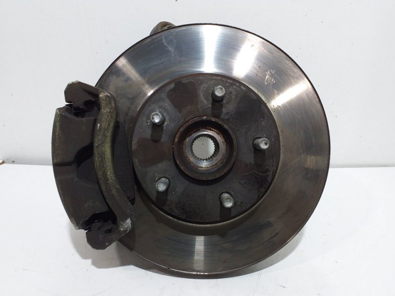 Recambio de mangueta delantera izquierda para nissan primera berlina (p12) acenta referencia OEM IAM   