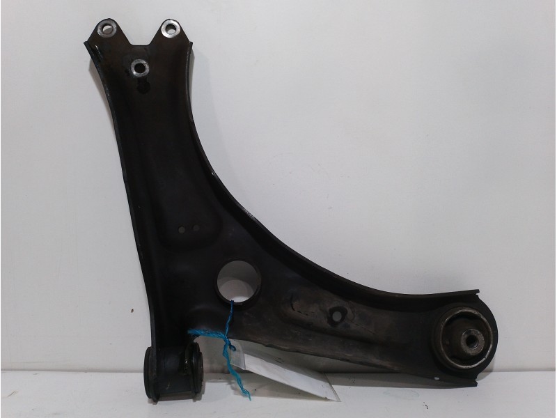 Recambio de brazo suspension inferior delantero izquierdo para volkswagen caddy ka/kb (2k) maxi life referencia OEM IAM   