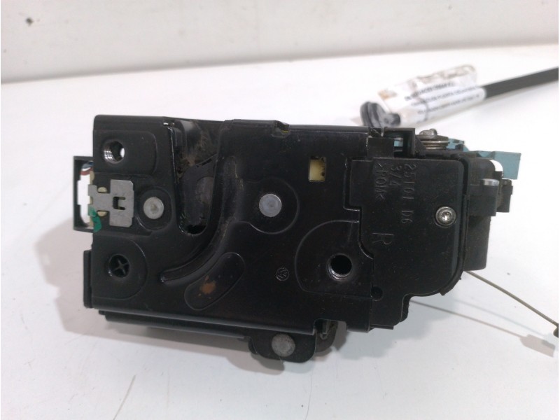 Recambio de cerradura puerta delantera derecha para volkswagen caddy ka/kb (2k) maxi life referencia OEM IAM 3D1837016AQ 9 PINES