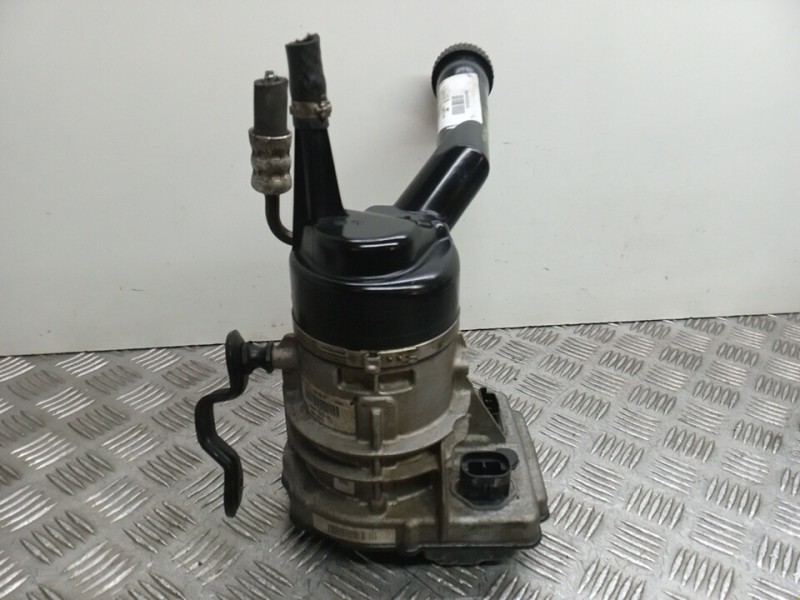 Recambio de bomba direccion para citroën c4 picasso sx referencia OEM IAM 9684252580  