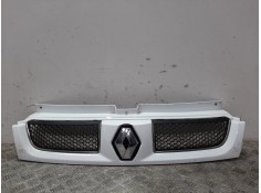 Recambio de rejilla delantera para renault trafic combi (ab 4.01) generation expression combi corto referencia OEM IAM 770031343