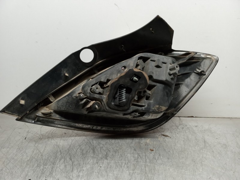 Recambio de piloto trasero izquierdo para opel astra h berlina cosmo referencia OEM IAM   