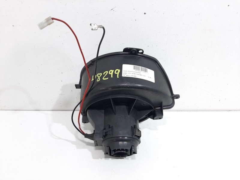 Recambio de motor calefaccion para opel astra h berlina cosmo referencia OEM IAM 52407543  