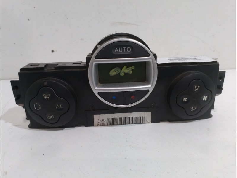 Recambio de mando calefaccion / aire acondicionado para renault grand scenic jmj4 referencia OEM IAM 8200501465  