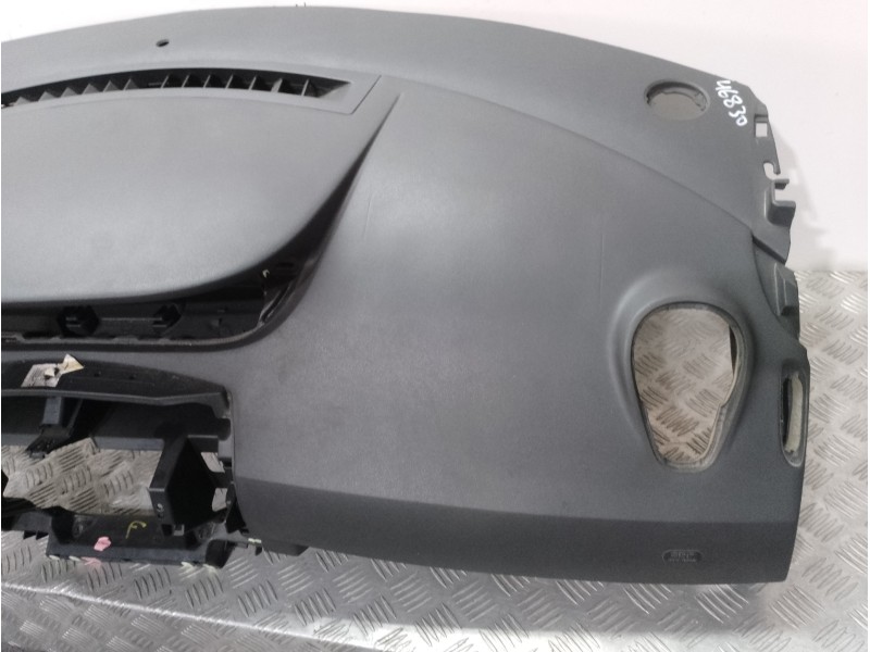 Recambio de salpicadero para renault grand scenic jmj4 referencia OEM IAM 8200139257  