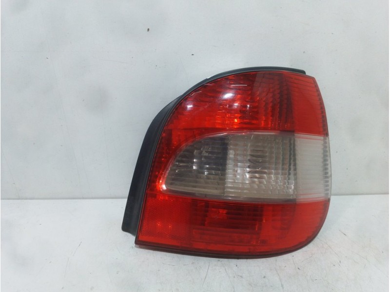 Recambio de piloto trasero derecho para renault scenic (ja..) 1.6 16v fairway referencia OEM IAM   