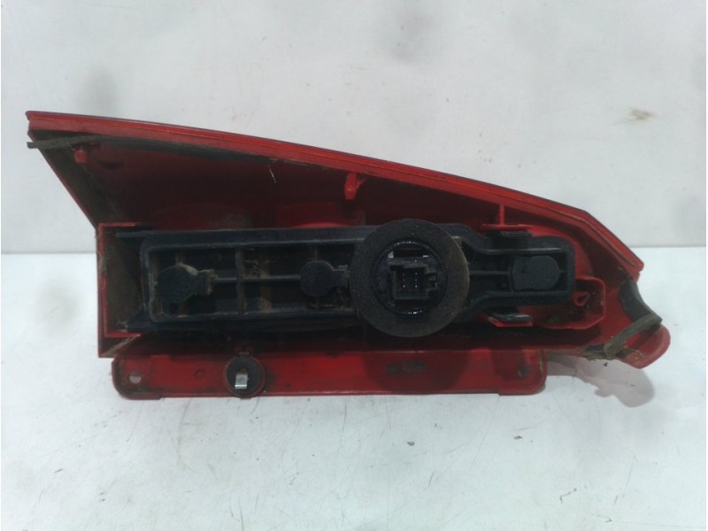 Recambio de piloto trasero derecho para ford focus berlina (cak) ambiente referencia OEM IAM 9425  