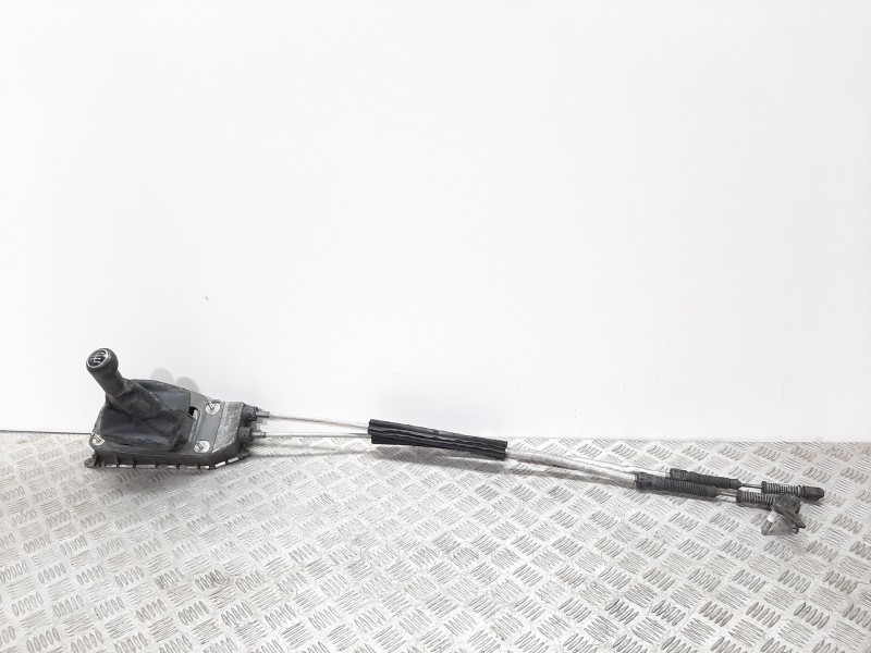 Recambio de palanca cambio para volkswagen polo (9n1) highline referencia OEM IAM    Recambio de palanca cambio para volkswagen polo (9n1) highline referencia OEM IAM