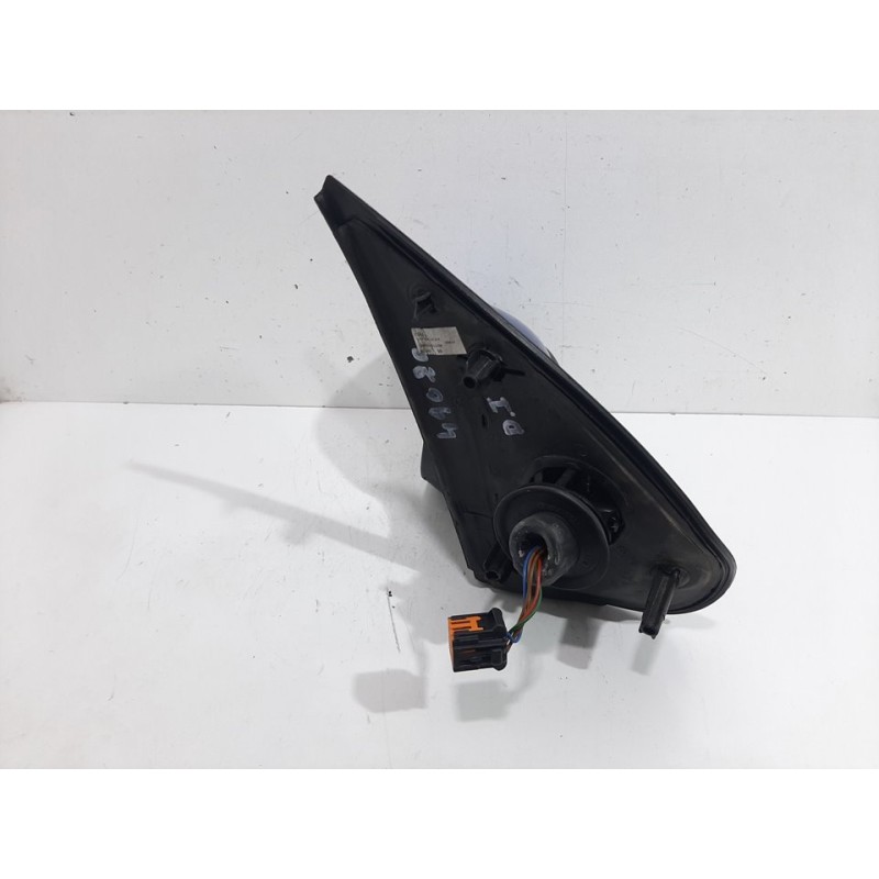 Recambio de retrovisor izquierdo para peugeot 206+ básico referencia OEM IAM 017003  