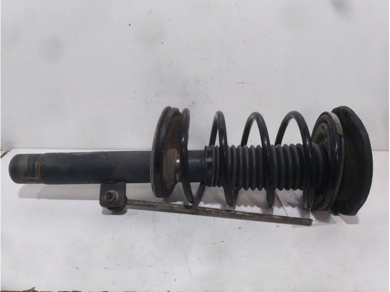 Recambio de amortiguador delantero derecho para peugeot 206+ básico referencia OEM IAM 518609  