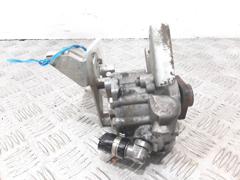 Recambio de bomba direccion para bmw x5 (e53) 3.0i referencia OEM IAM 676784  