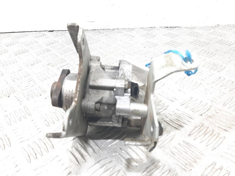 Recambio de bomba direccion para bmw x5 (e53) 3.0i referencia OEM IAM 676784  
