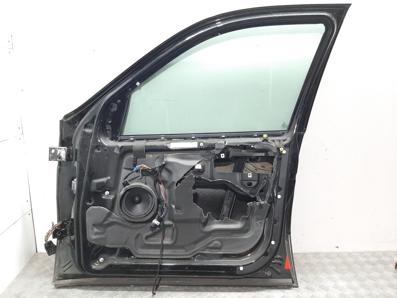 Recambio de puerta delantera derecha para bmw x5 (e53) 3.0i referencia OEM IAM 41518256824 NEGRO 