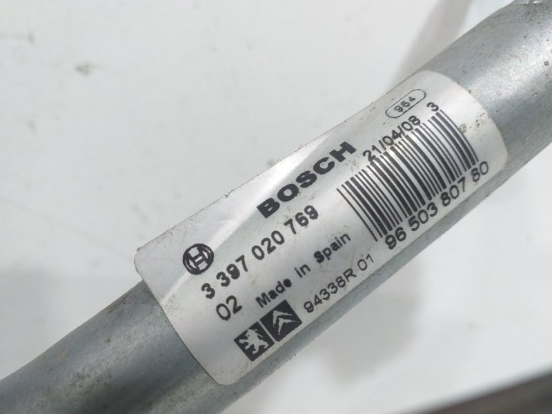 Recambio de motor limpia delantero para peugeot 207 sport referencia OEM IAM 0390241540  