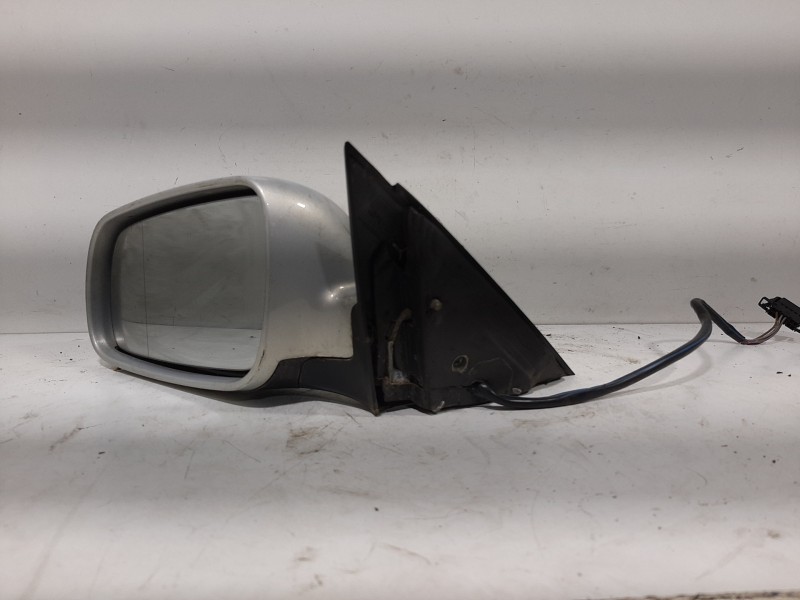 Recambio de retrovisor izquierdo para volkswagen passat berlina (3b2) básico referencia OEM IAM NVE2311  