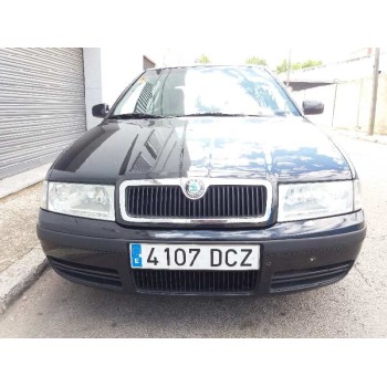 SKODA OCTAVIA BERLINA (1U2)