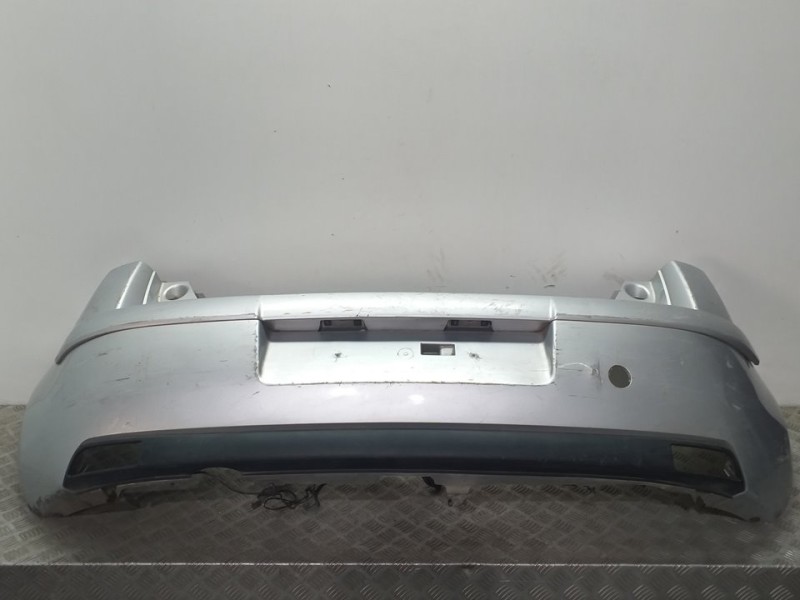 Recambio de paragolpes trasero para citroën c4 berlina sx referencia OEM IAM 9650450577 PLATA 