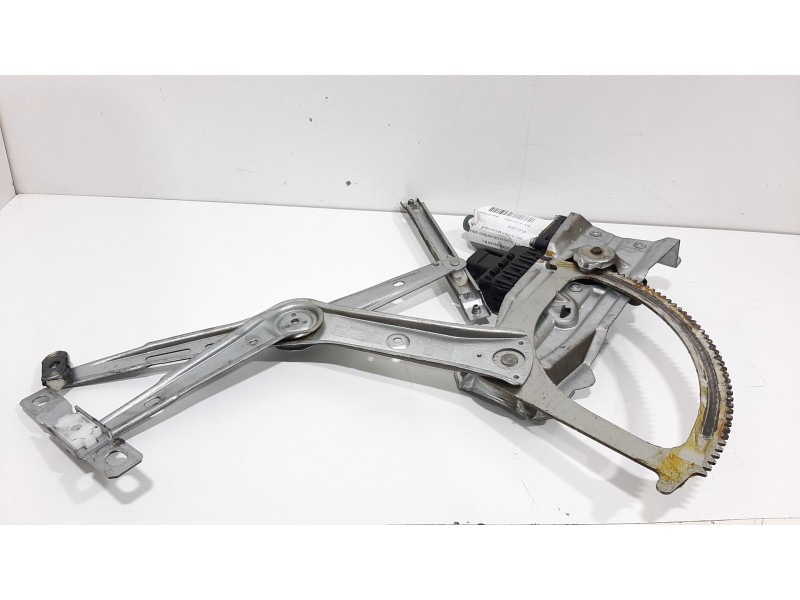 Recambio de elevalunas delantero izquierdo para opel astra h berlina cosmo referencia OEM IAM 13100417LH 994886100 